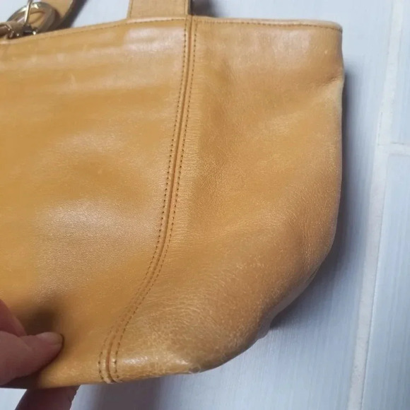 Coach Vintage Waverly Bag Saffron  Yellow #4133 - Picture 4 of 16